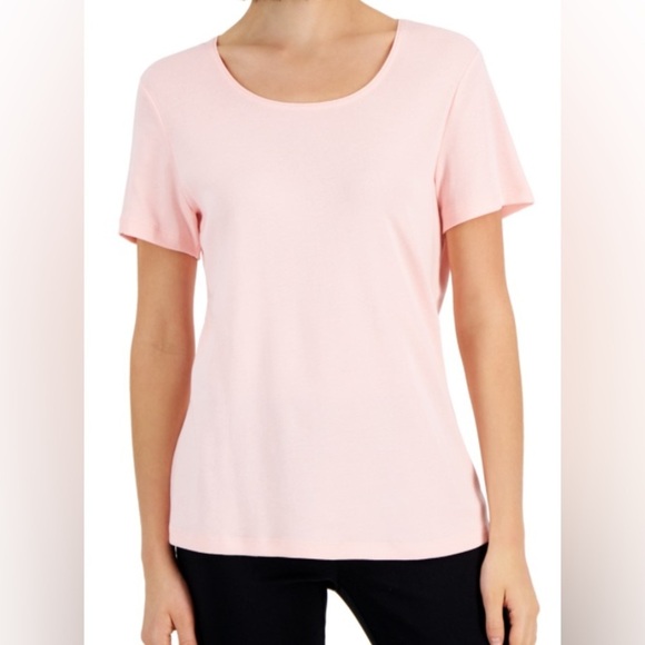 Karen Scott Tops - NEW - Karen Scott Short Sleeve Scoop Neck Top. Small. Soft Pink.